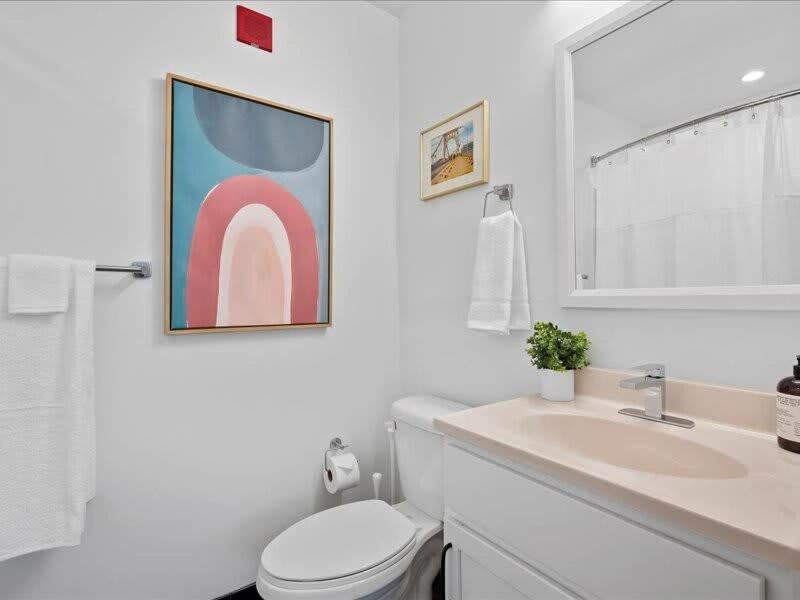 Cozysuites Lavish 1Br, Downtown Питсбърг Екстериор снимка
